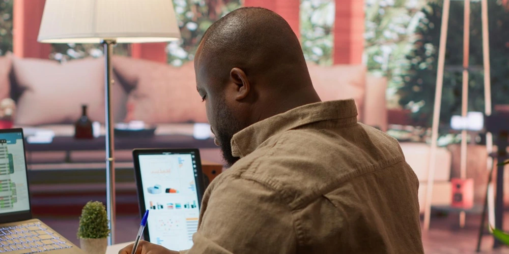 Analyzing Economic Trends That Are Shaping Tomorrow’s Businesses